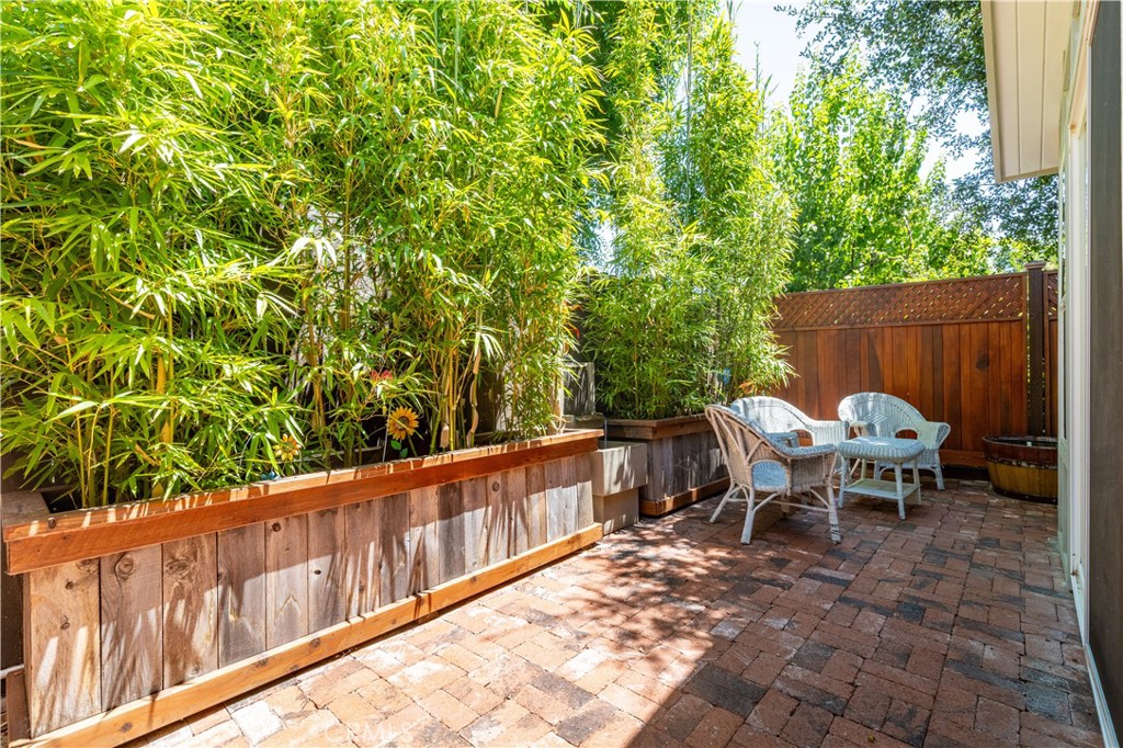 7555 San Andres Avenue