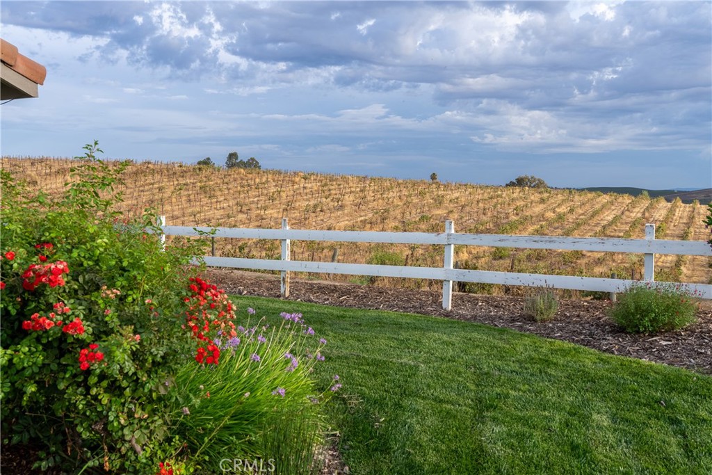 8415 Magdalena Drive