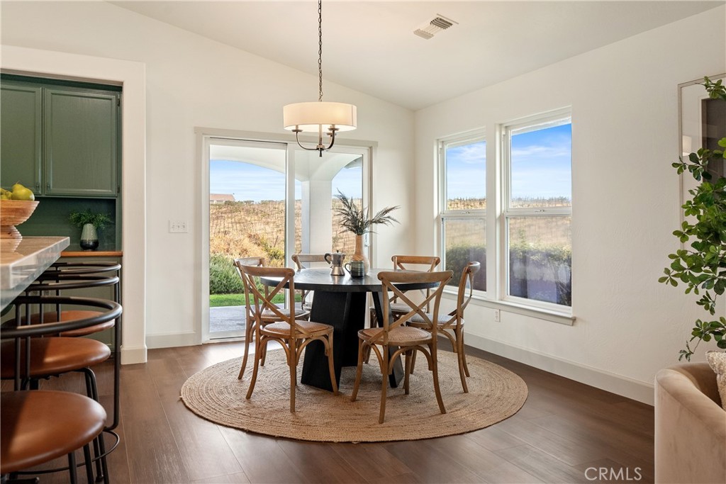 8415 Magdalena Drive