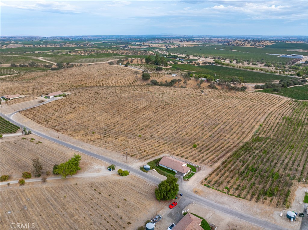 8415 Magdalena Drive