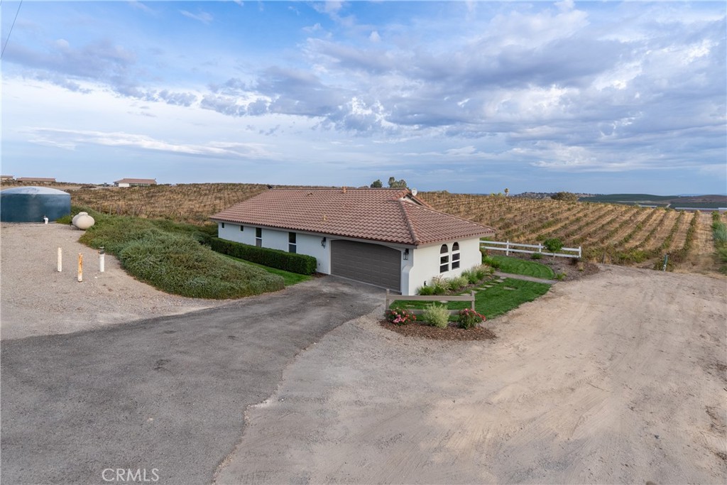 8415 Magdalena Drive