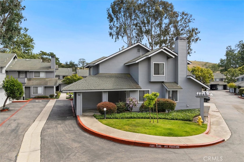 2221 King Court 40