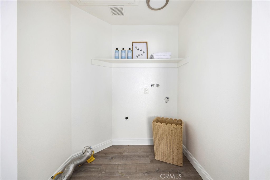 2221 King Court 40