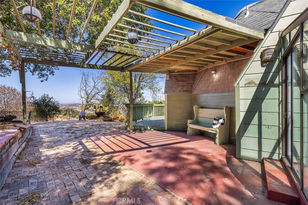 3351 Stage Springs Road