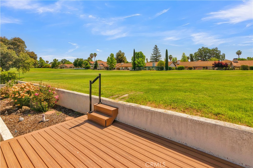 904 Torrey Pines Drive