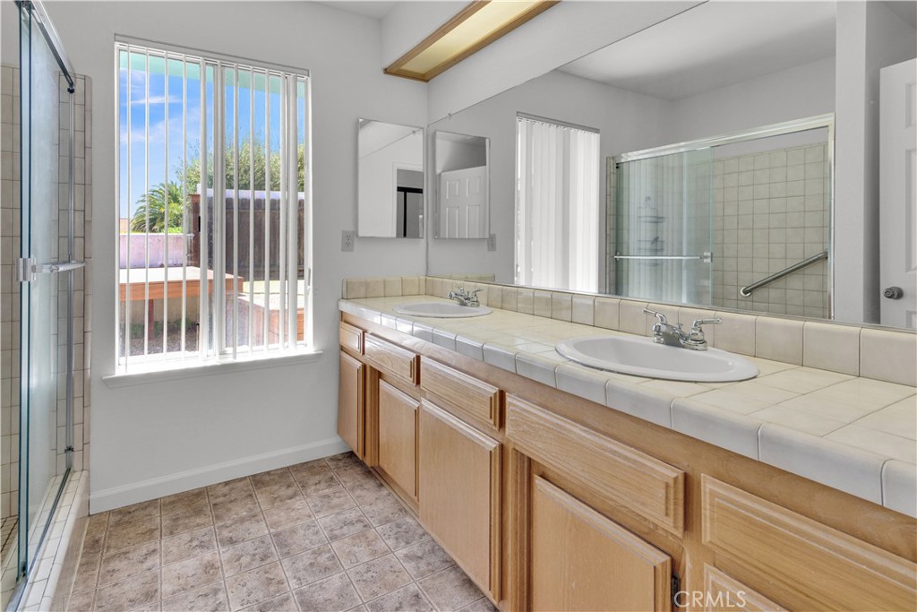 904 Torrey Pines Drive