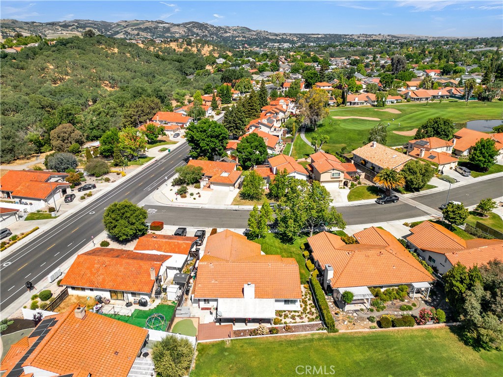 904 Torrey Pines Drive