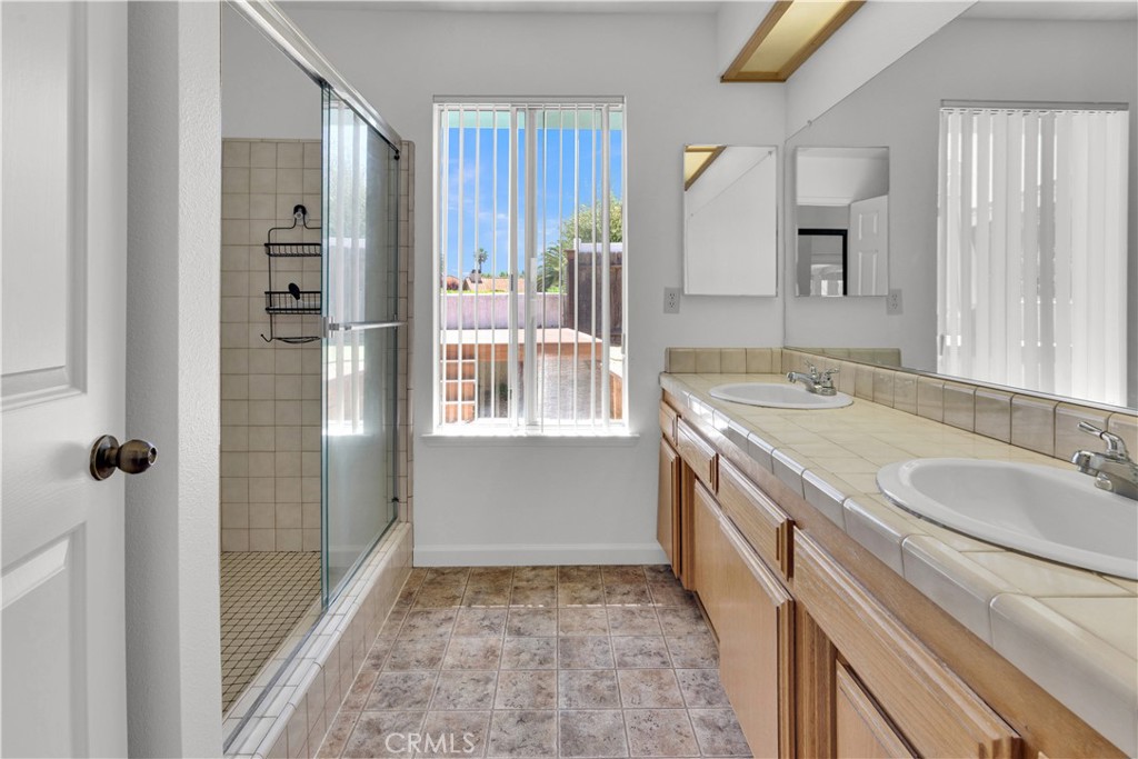 904 Torrey Pines Drive