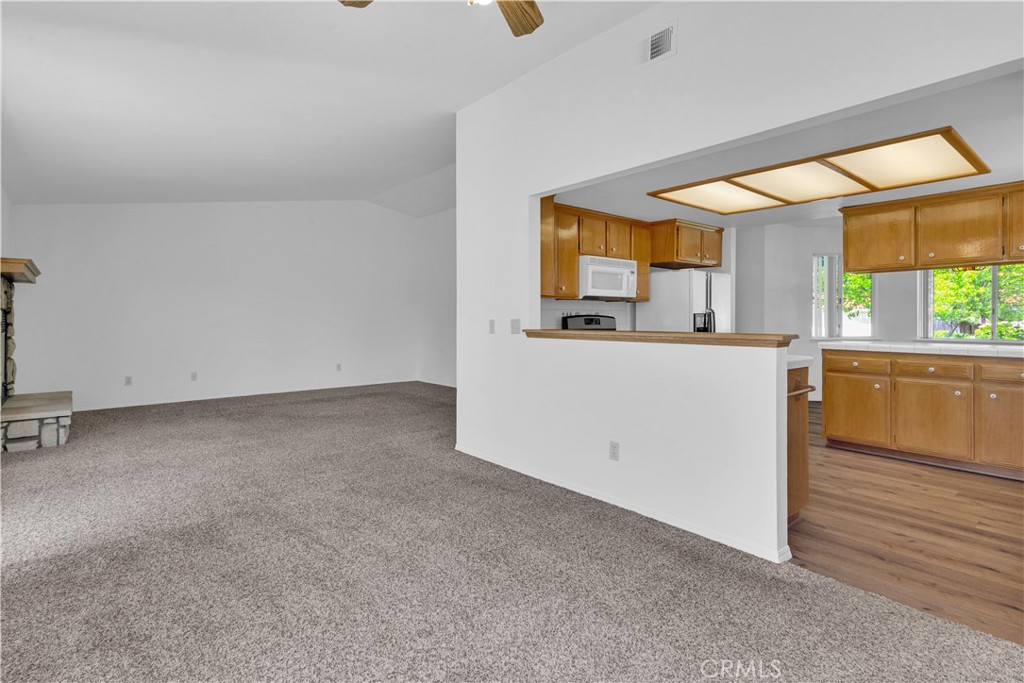 904 Torrey Pines Drive