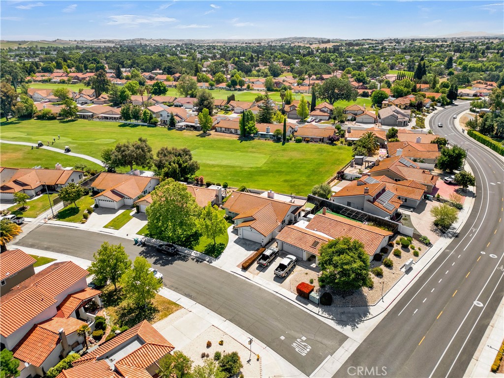 904 Torrey Pines Drive