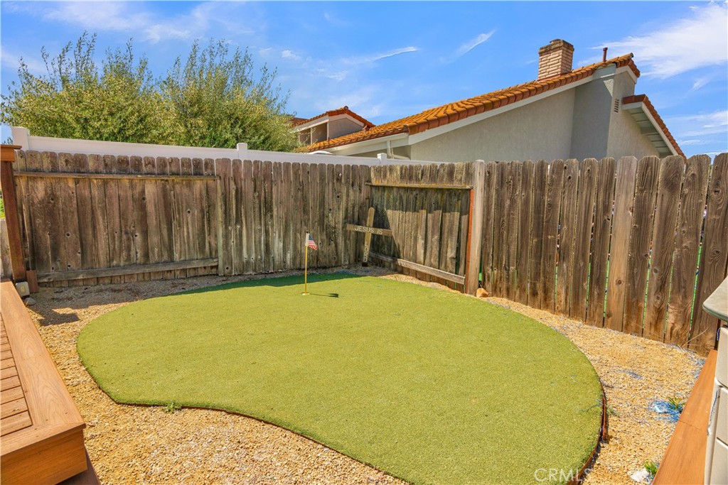 904 Torrey Pines Drive