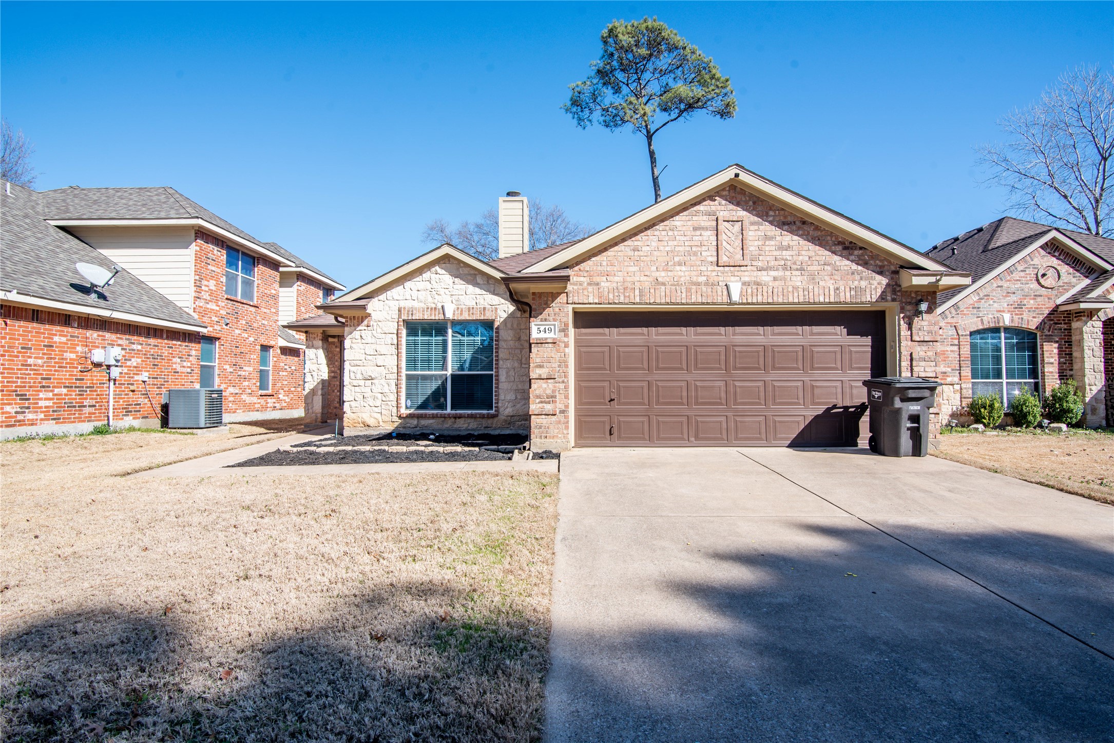 549 Cross Ridge Circle N