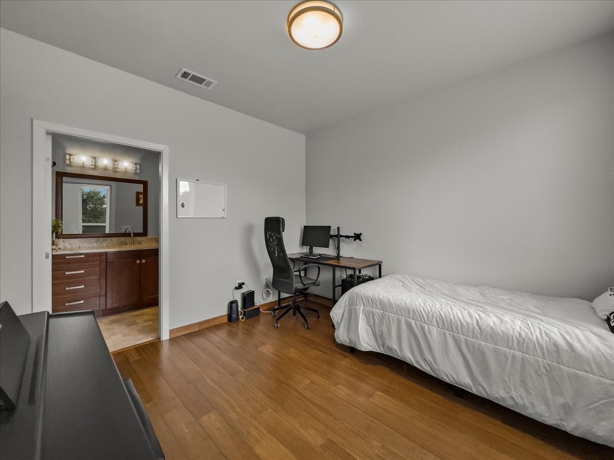 1220 W TRINITY MILLS Road 2005