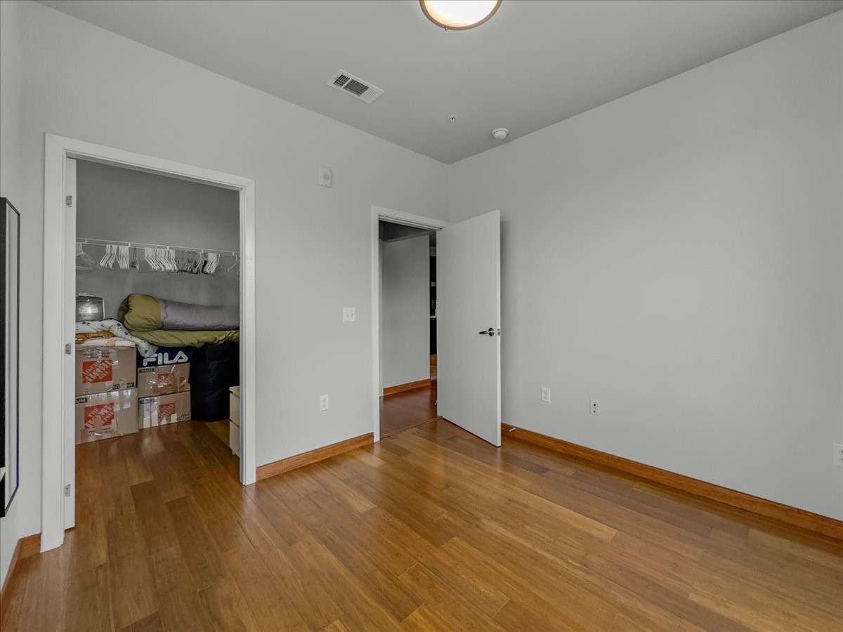 1220 W TRINITY MILLS Road 2005