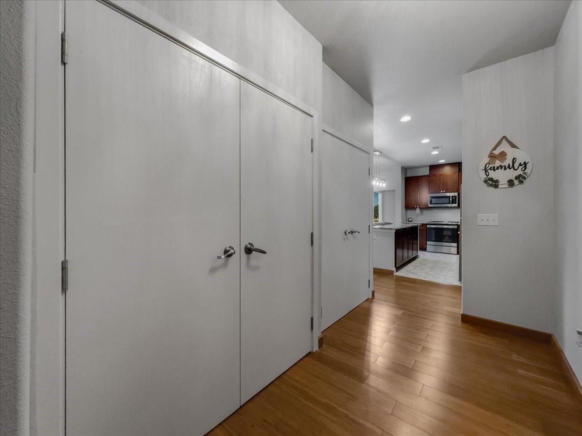 1220 W TRINITY MILLS Road 2005