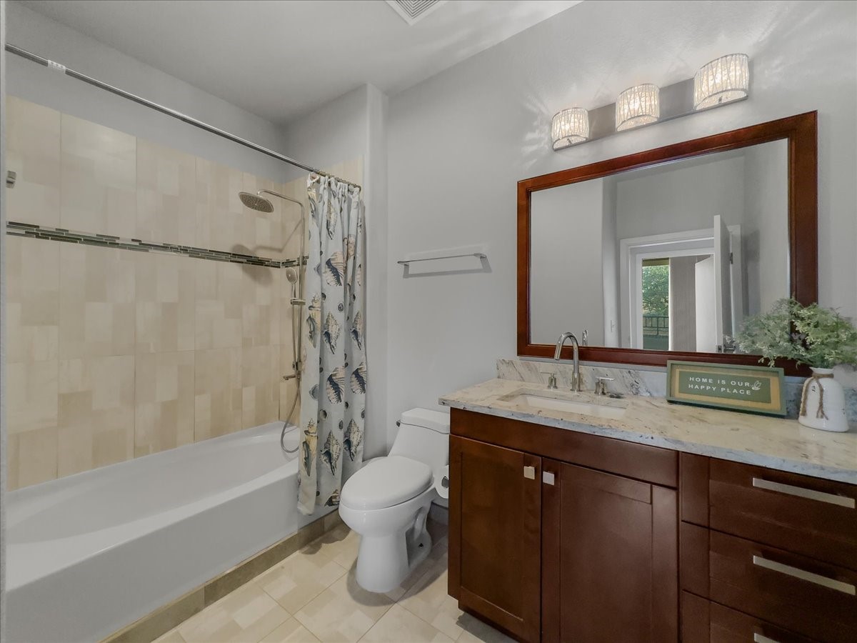 1220 W TRINITY MILLS Road 2005