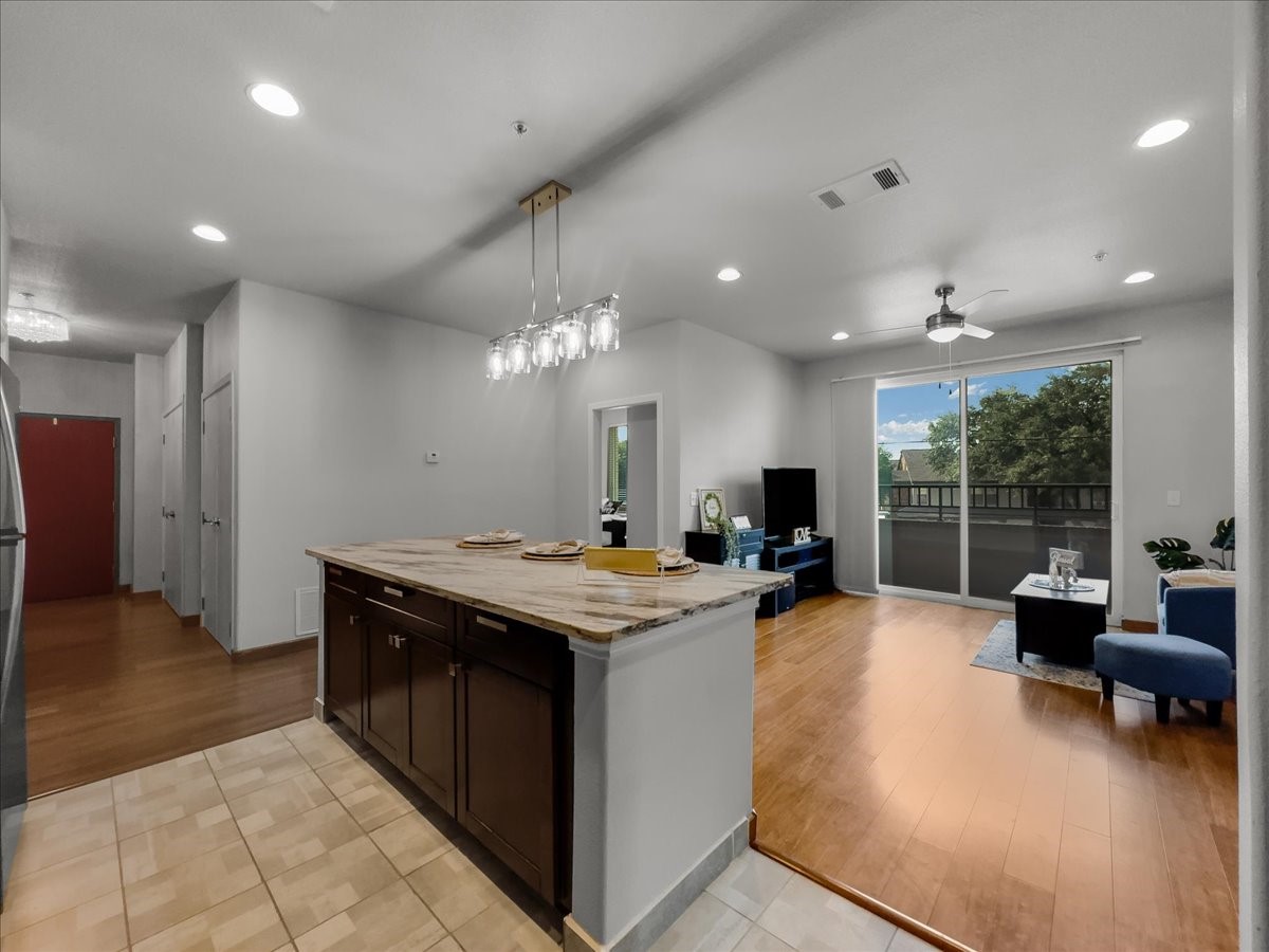 1220 W TRINITY MILLS Road 2005