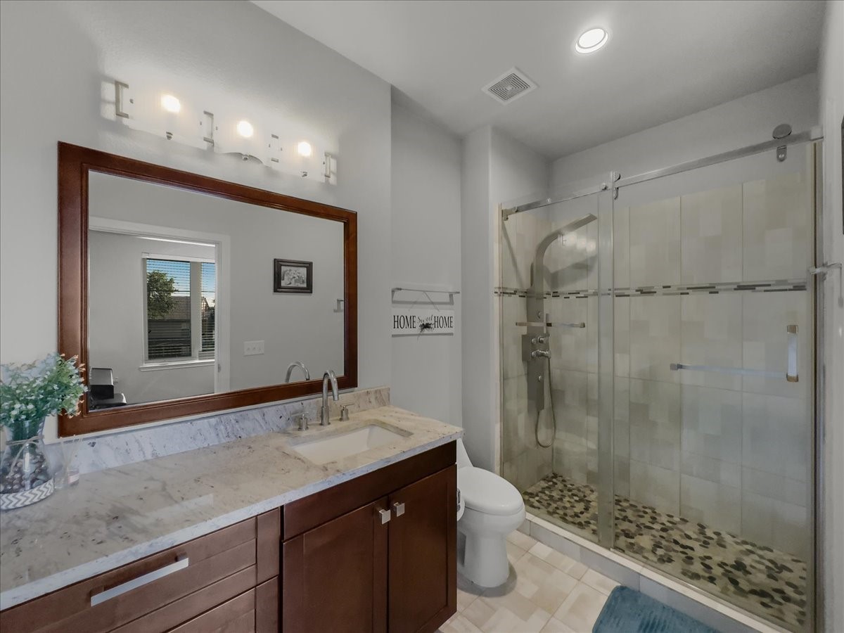 1220 W TRINITY MILLS Road 2005