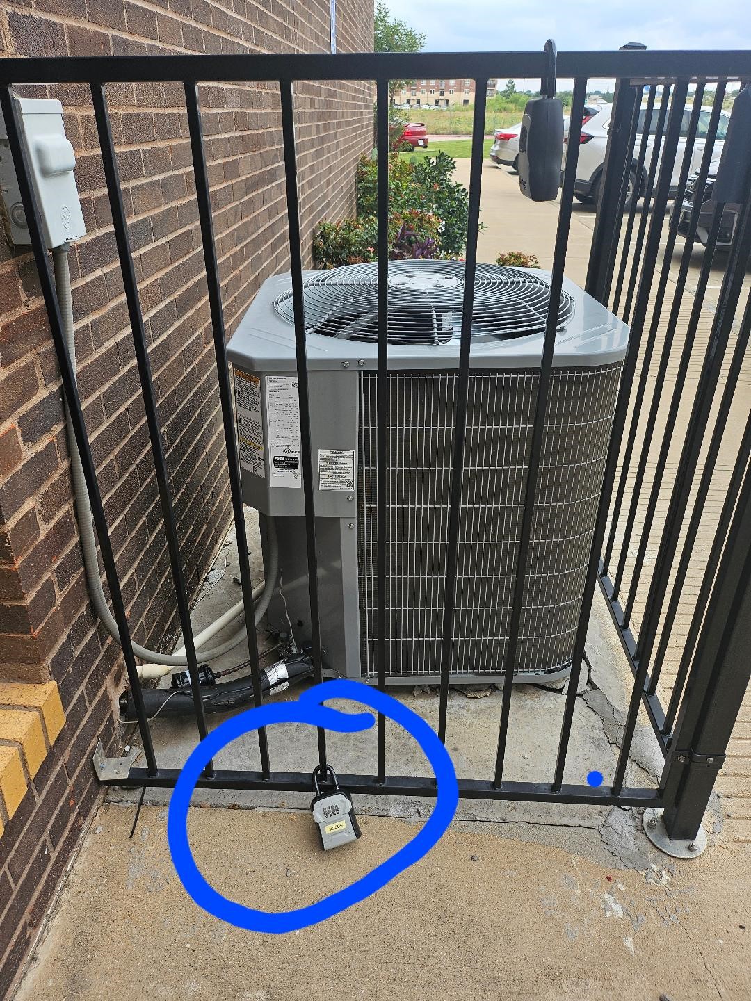 1220 W TRINITY MILLS Road 2005