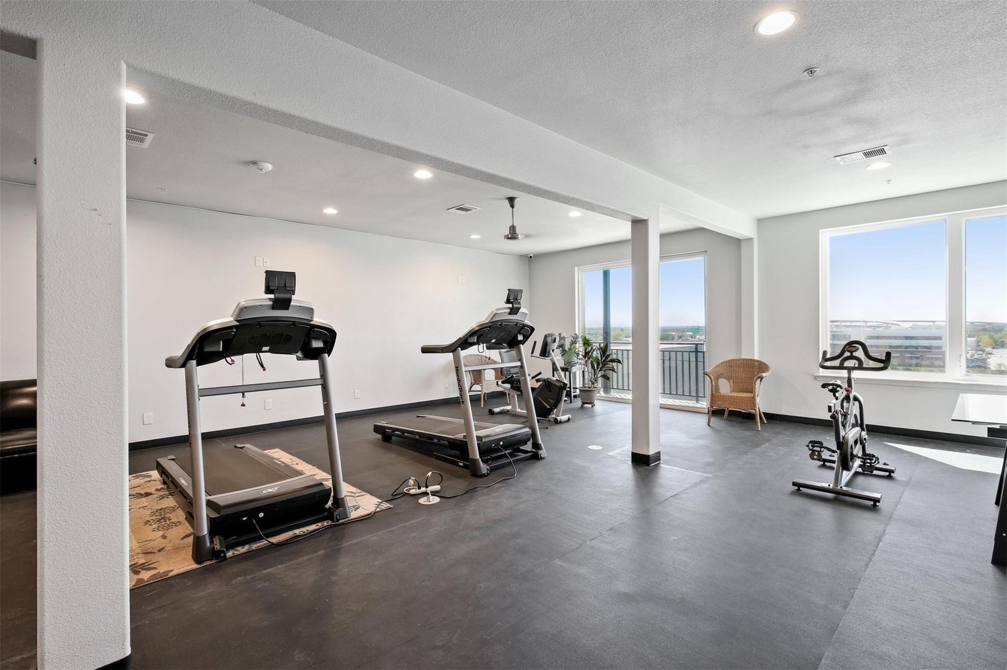 1220 W TRINITY MILLS Road 2005