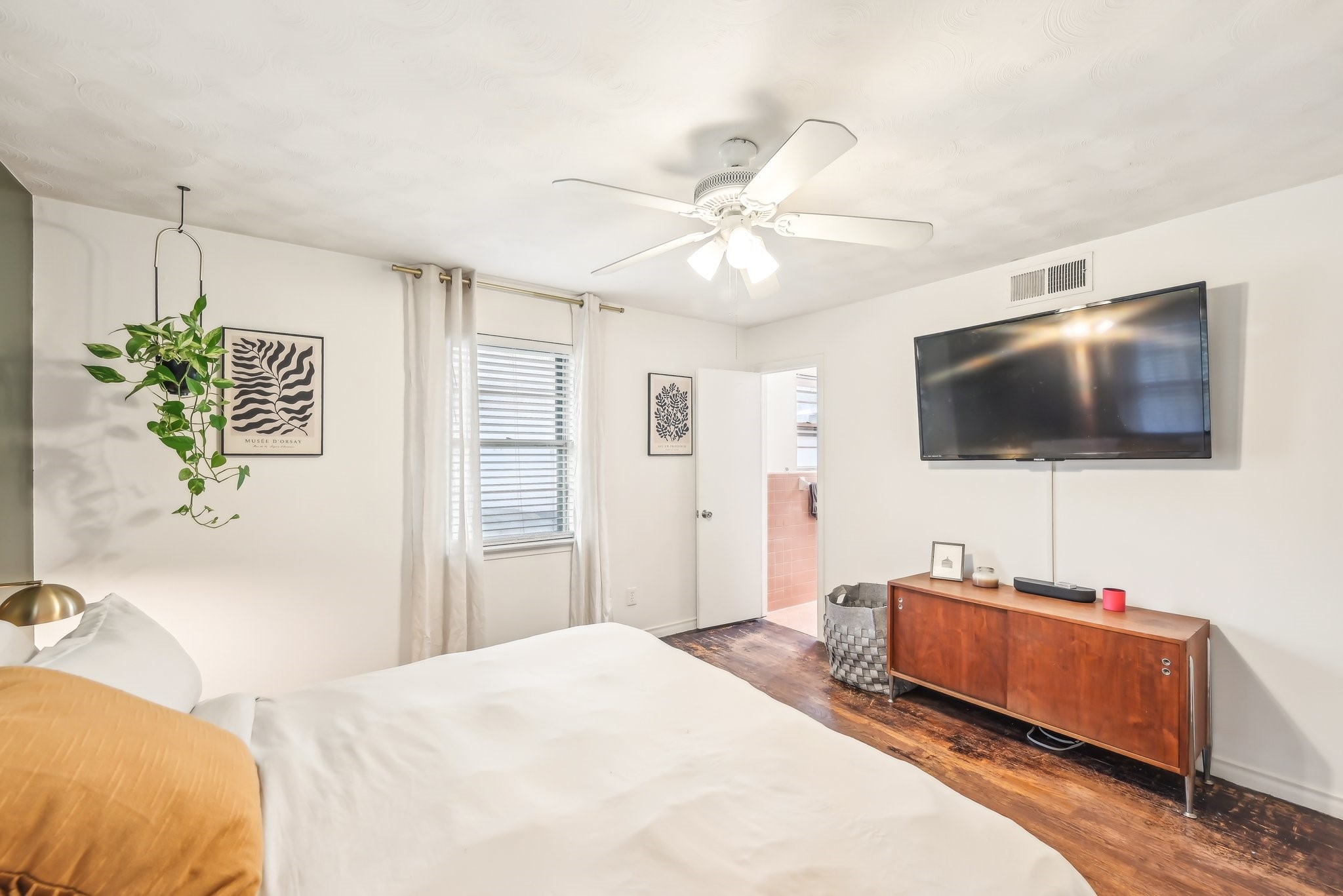 2522 El Cerrito