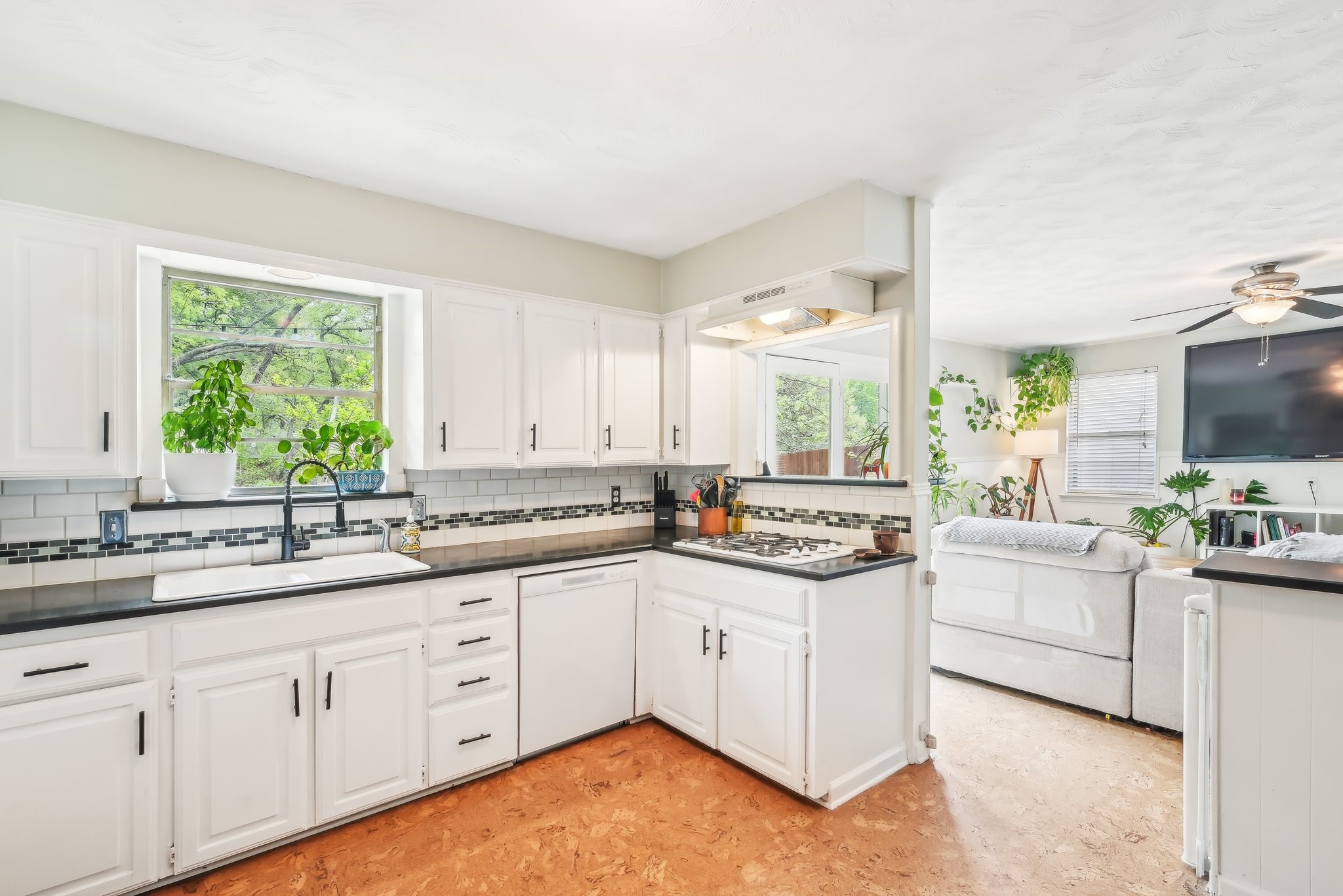 2522 El Cerrito