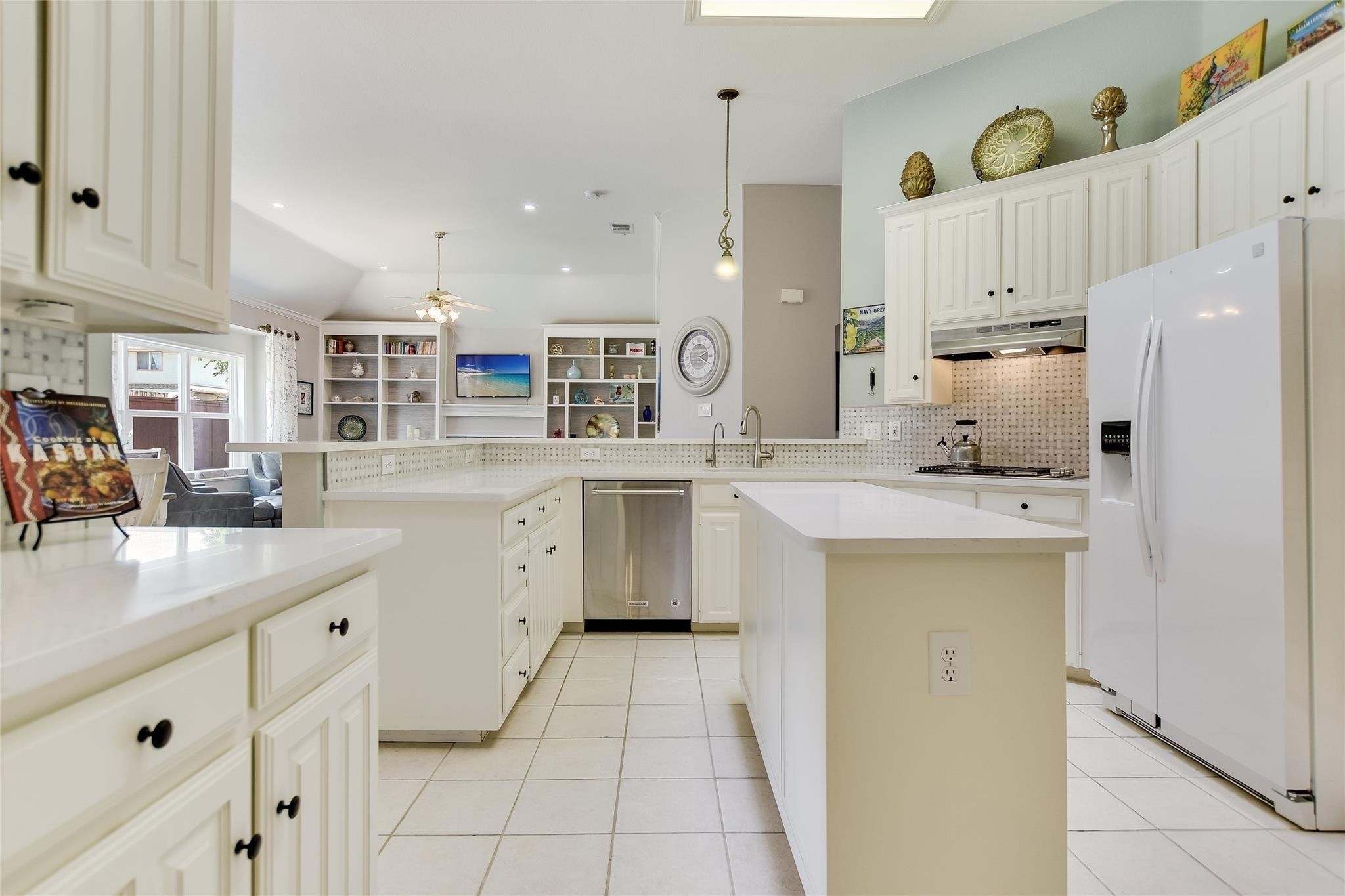 2772 Summertree Drive