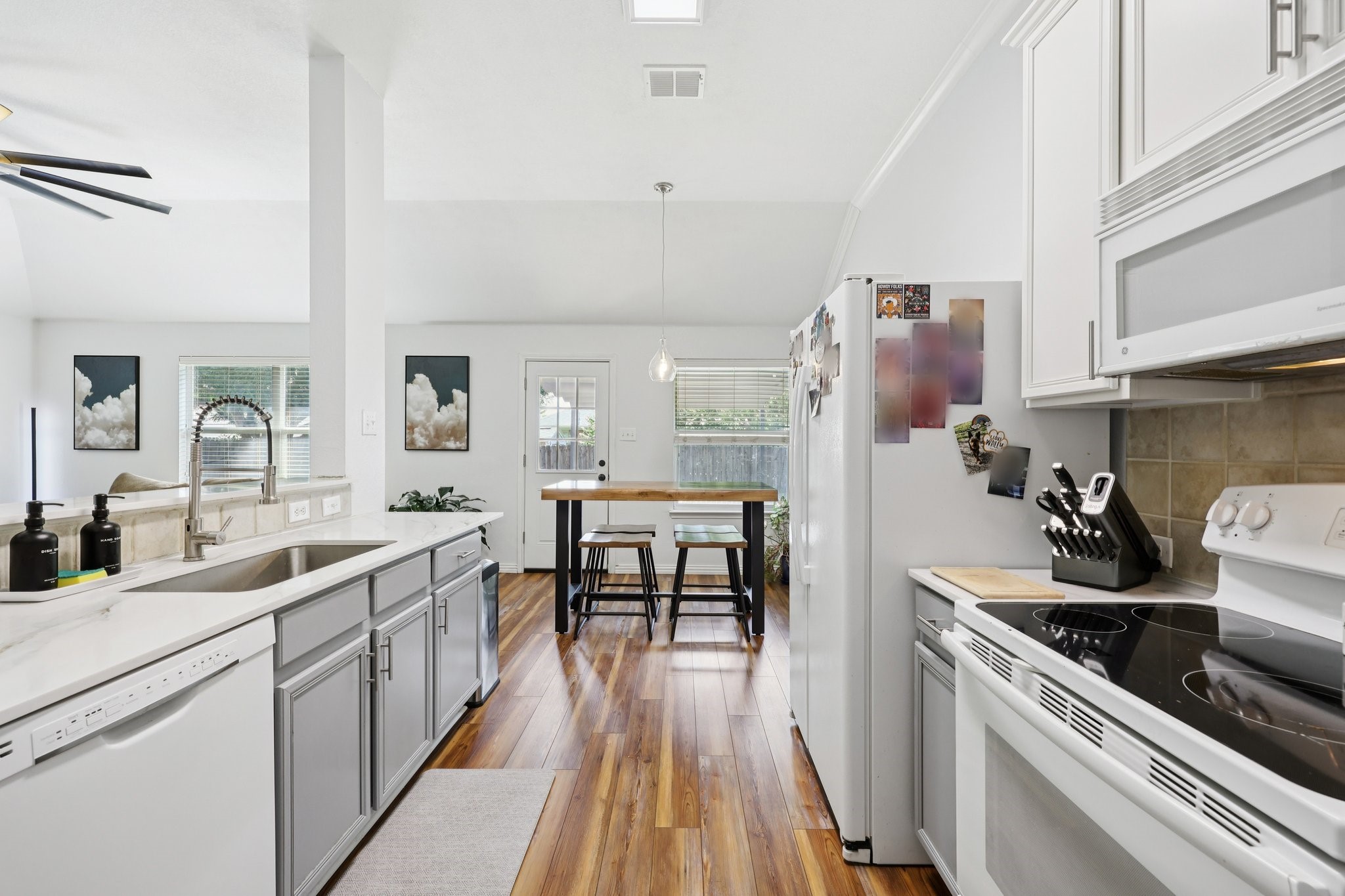 3533 Hermalinda Drive