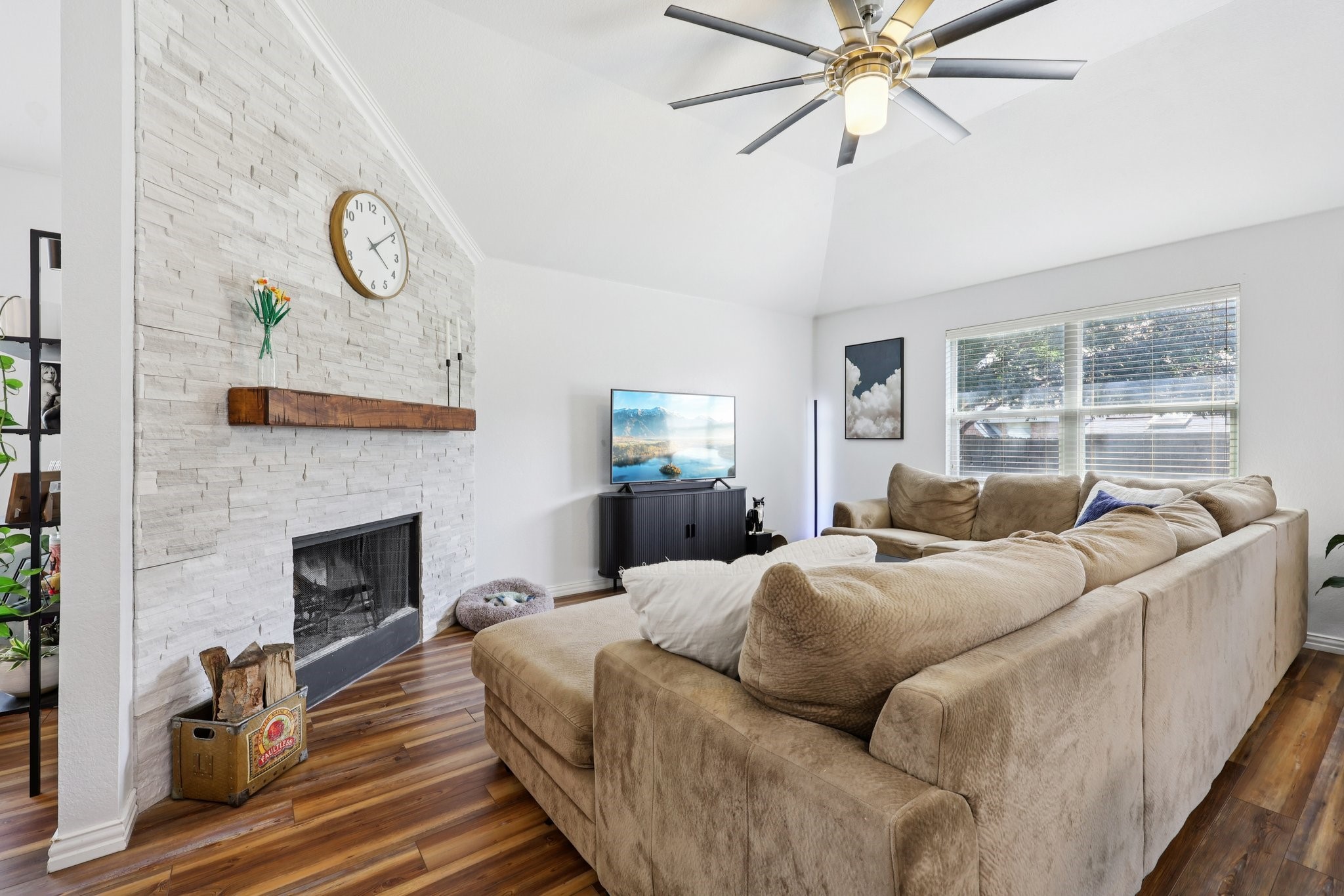 3533 Hermalinda Drive