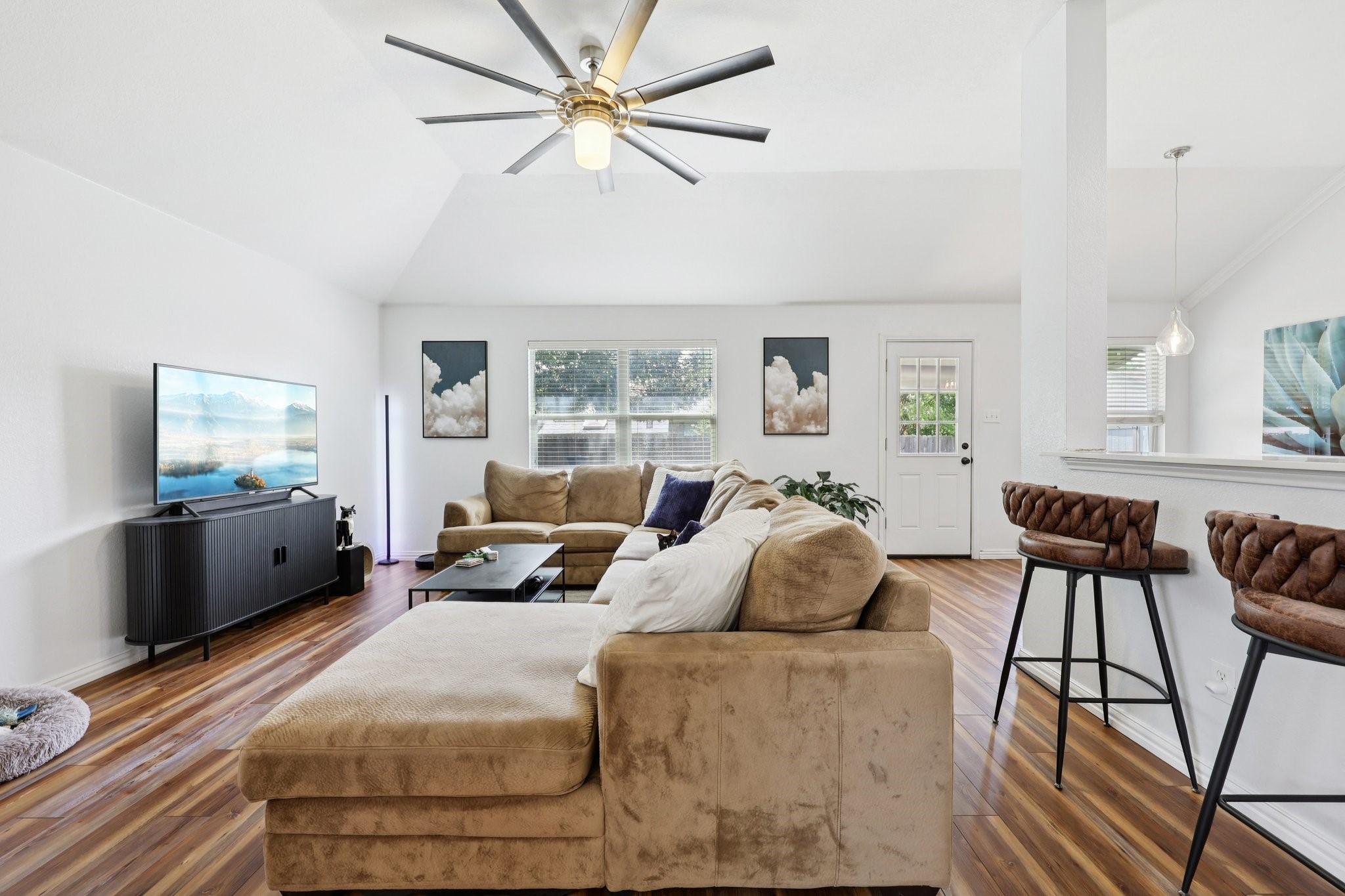 3533 Hermalinda Drive