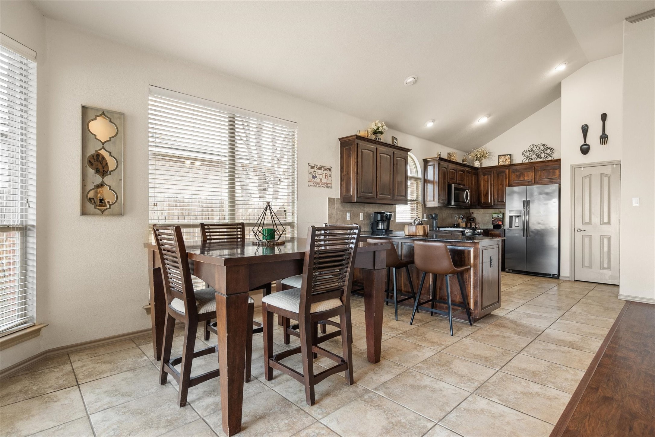 5520 Grayson Ridge Drive