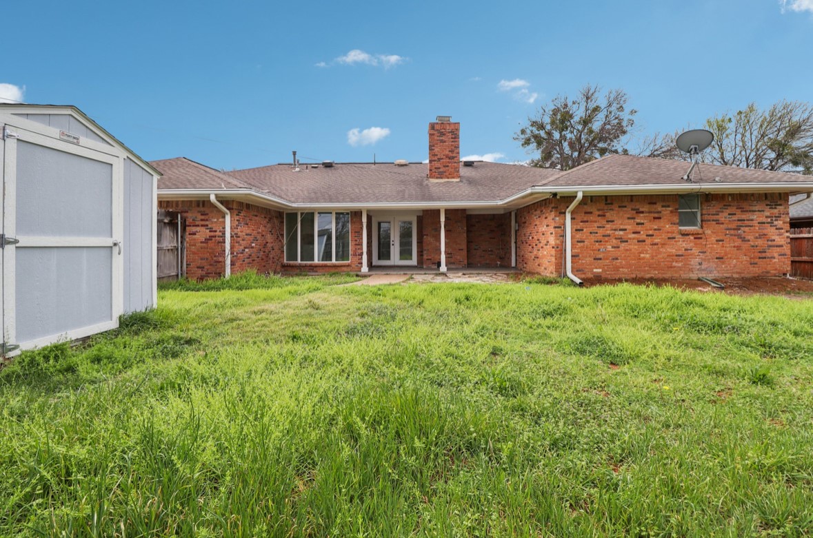 1835 E Cedar Elm Drive