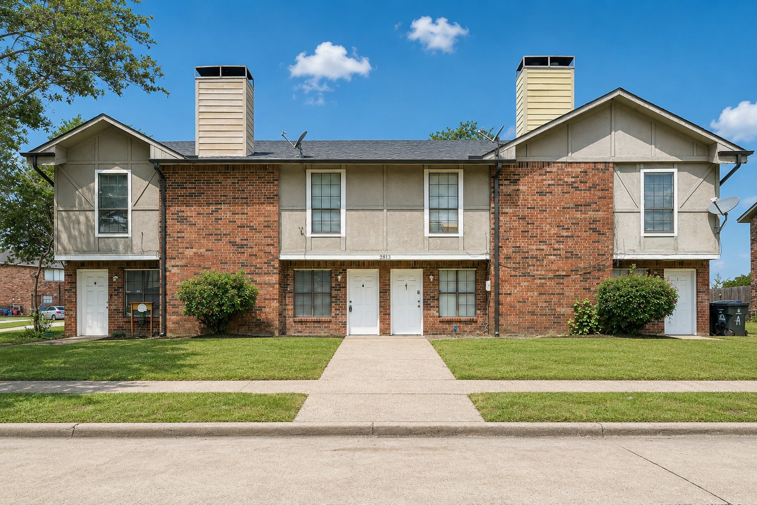 2813 Wimbledon Court