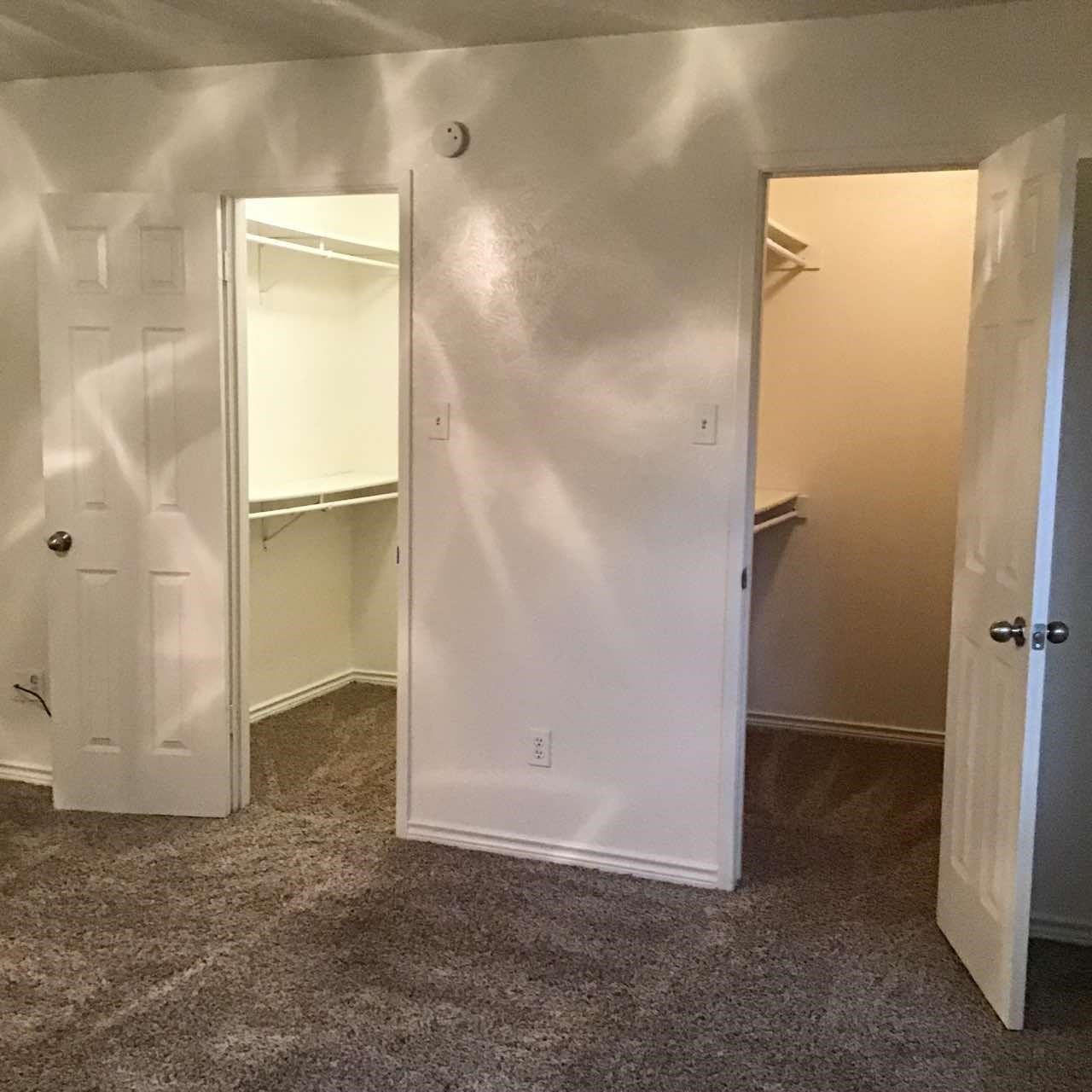 2622 Meadowview Drive