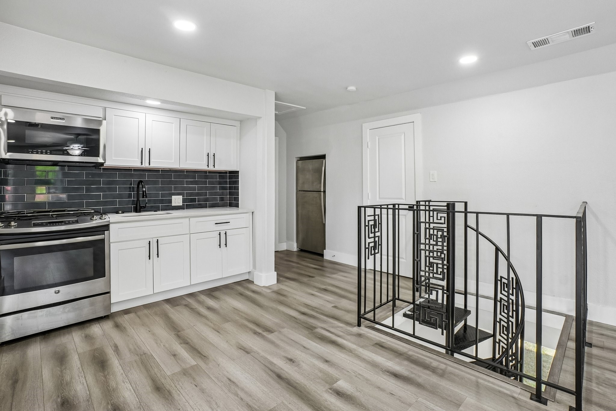 4106 Boulder Drive