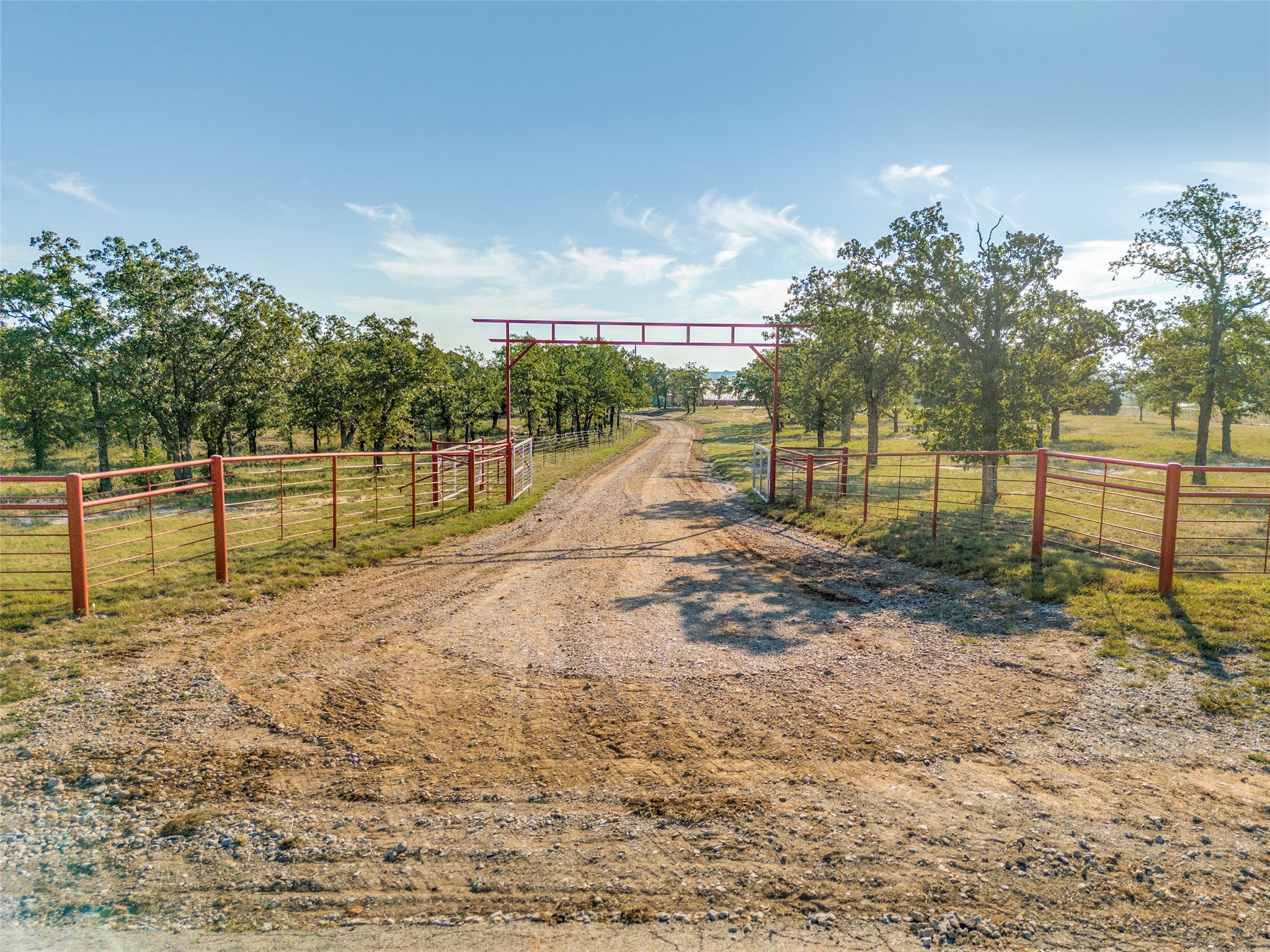 689 County Road 3737