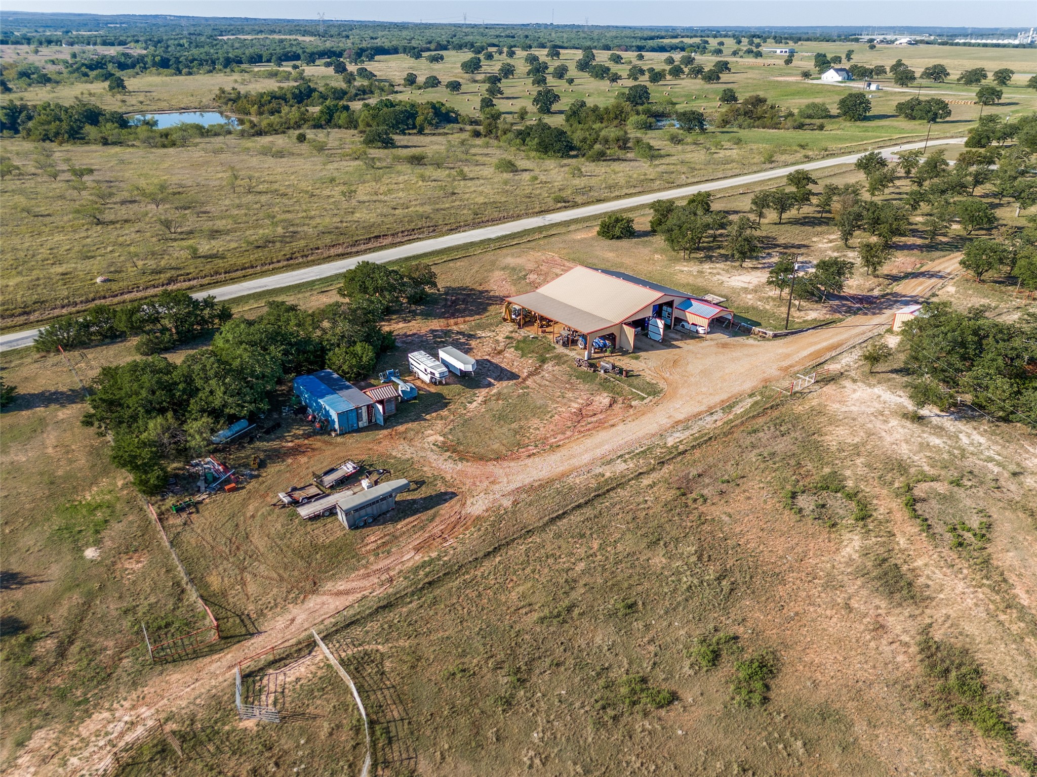 689 County Road 3737