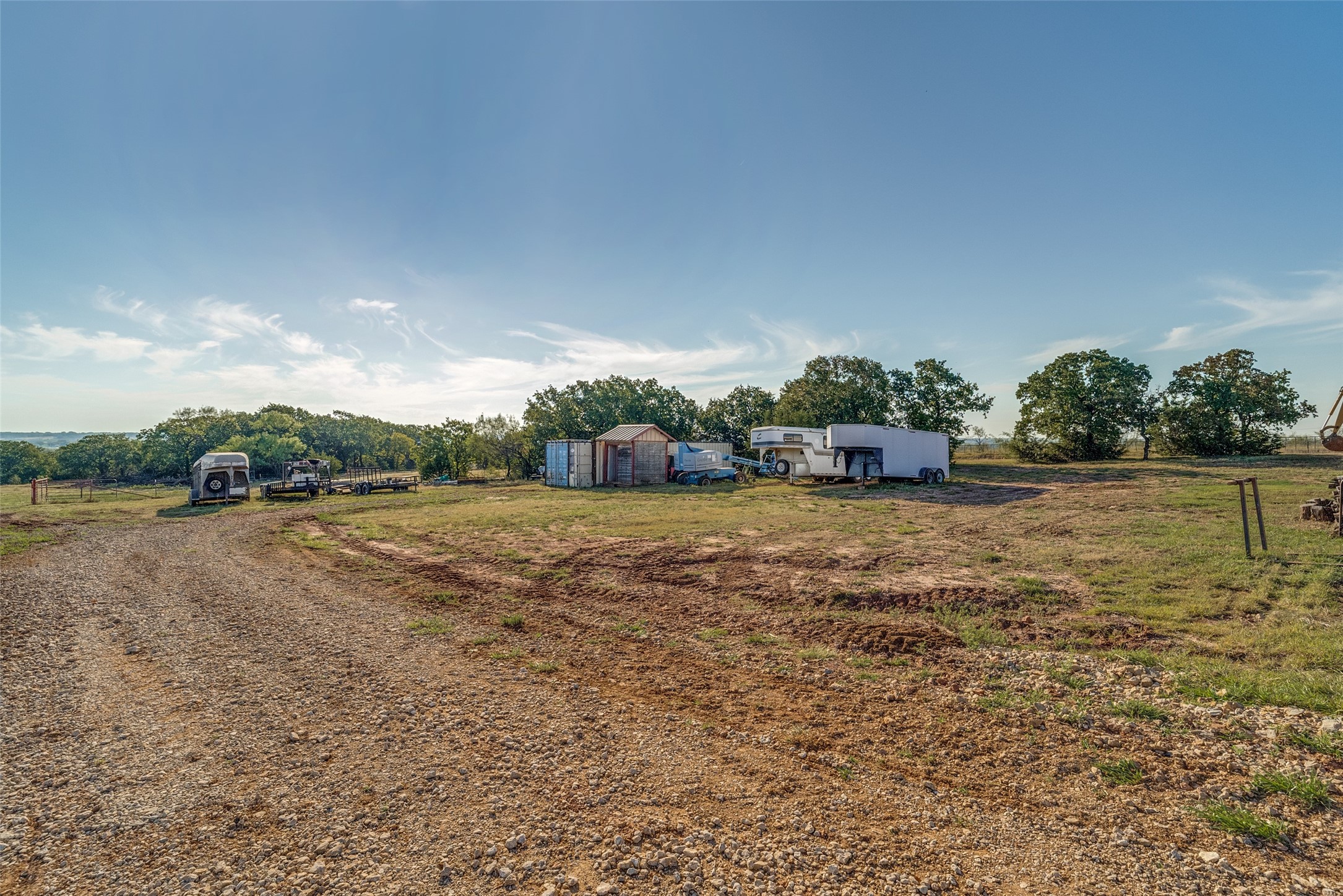 689 County Road 3737