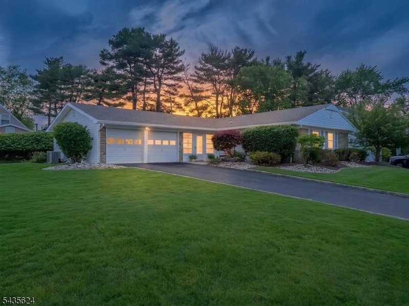 117 Idolstone Ln
