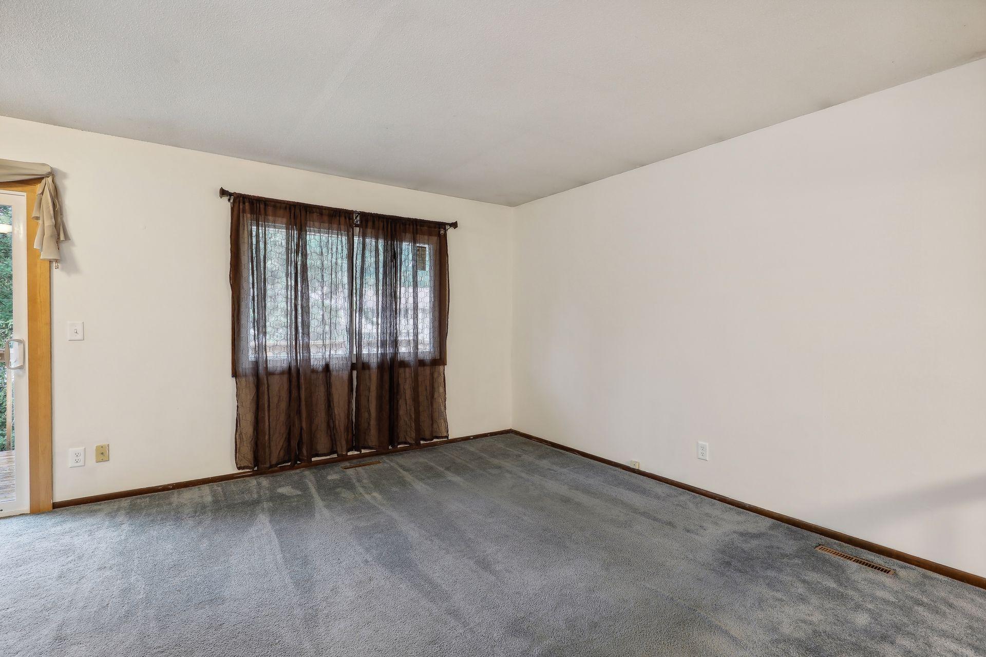 1298 Kolstad Lane