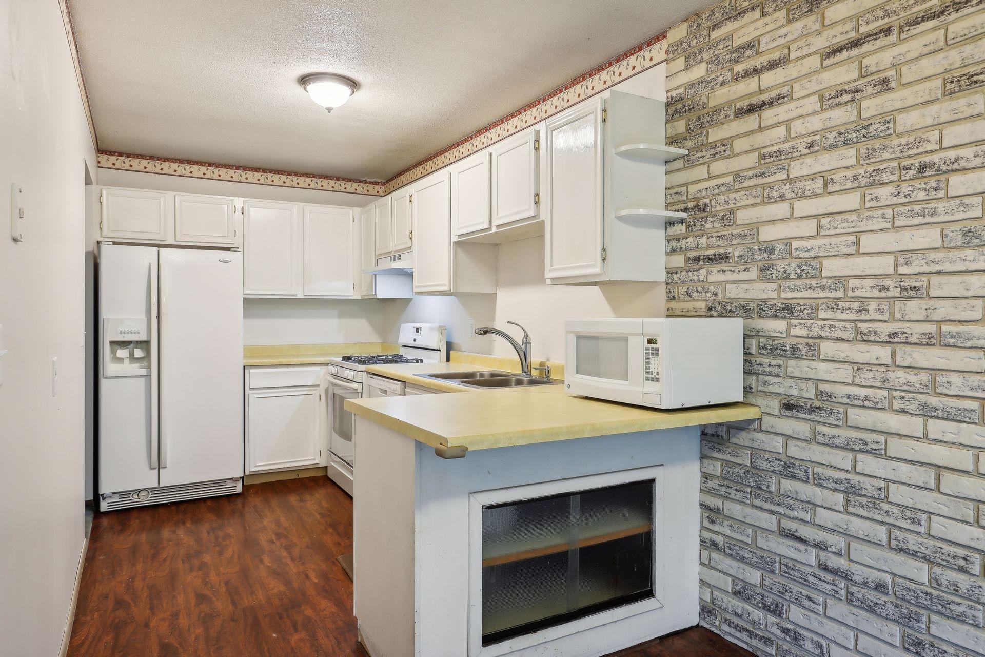 1298 Kolstad Lane