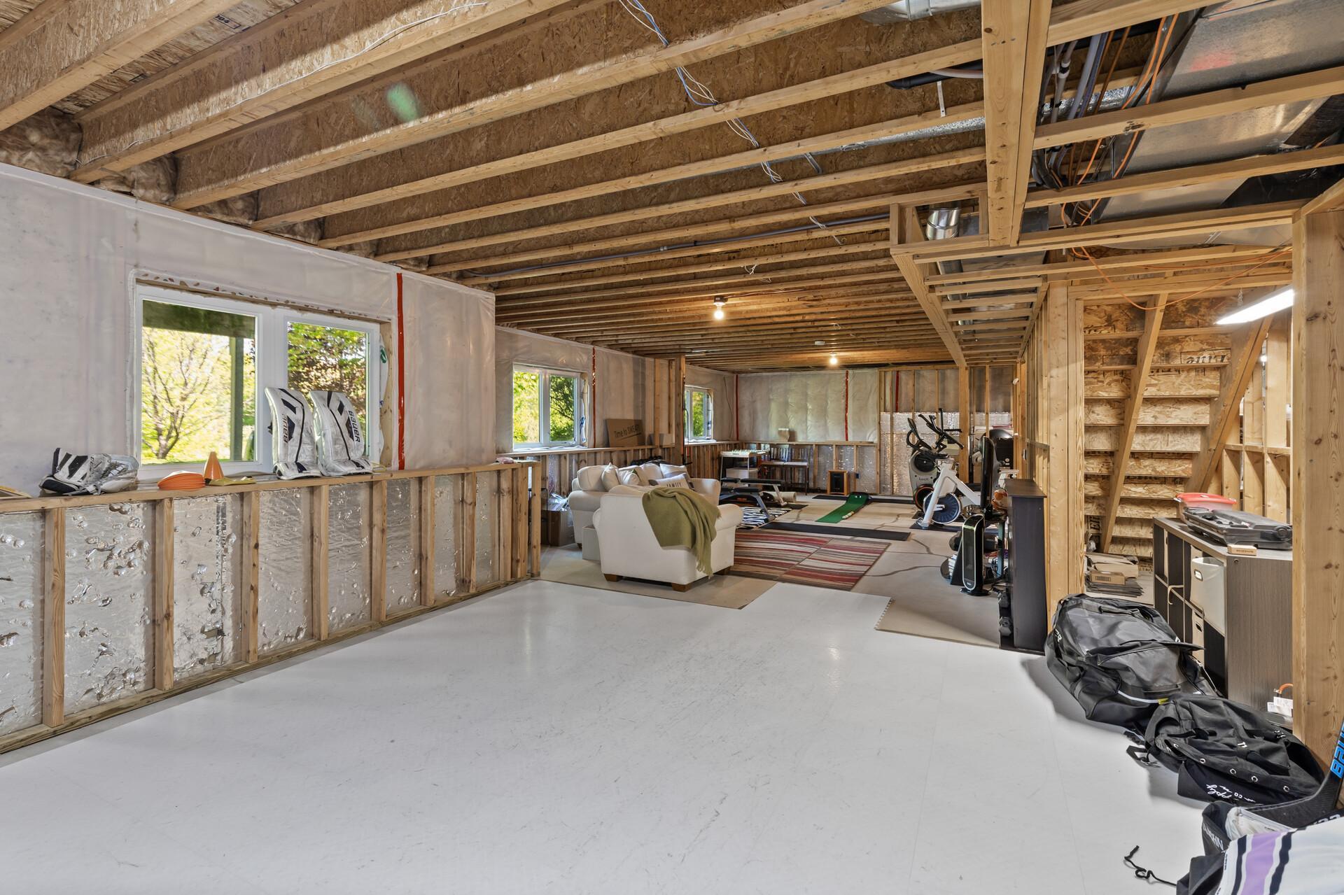 2167 140th Street W