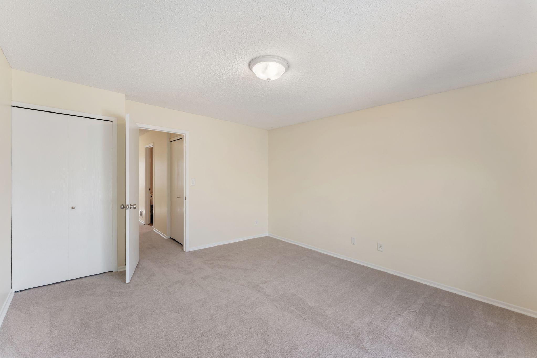 5426 Sanibel Drive