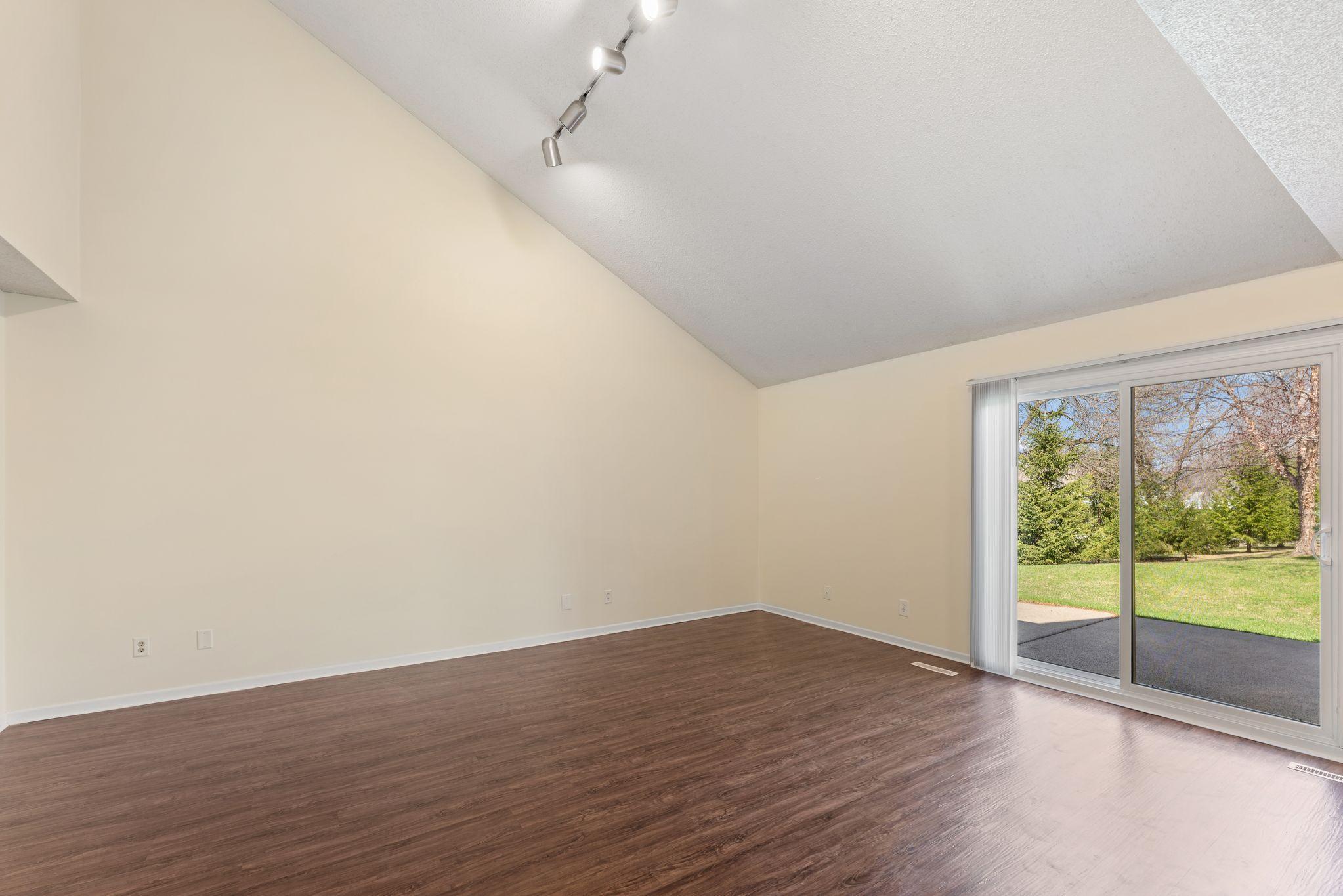 5426 Sanibel Drive