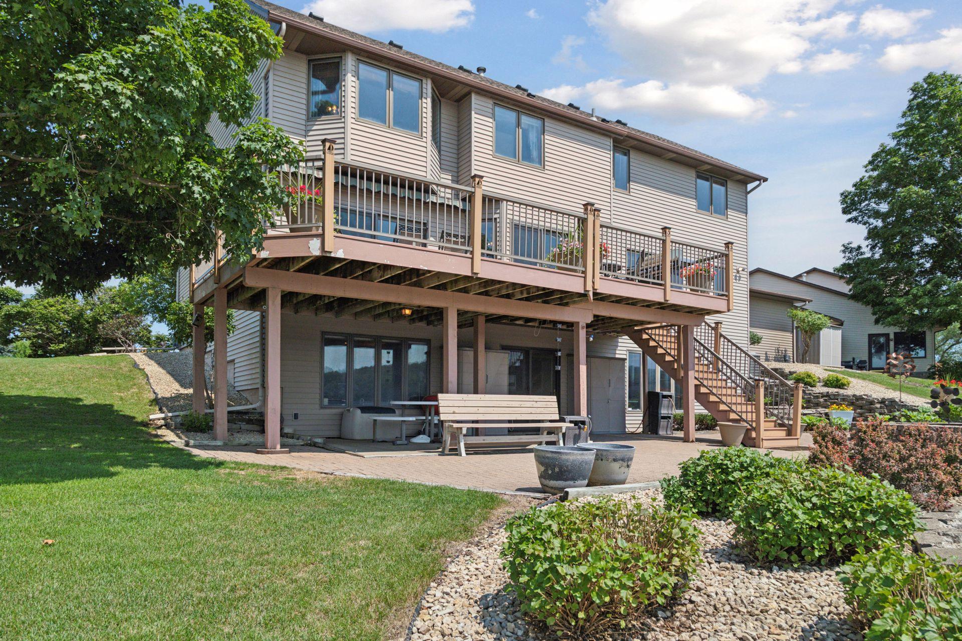 15813 Highview Drive