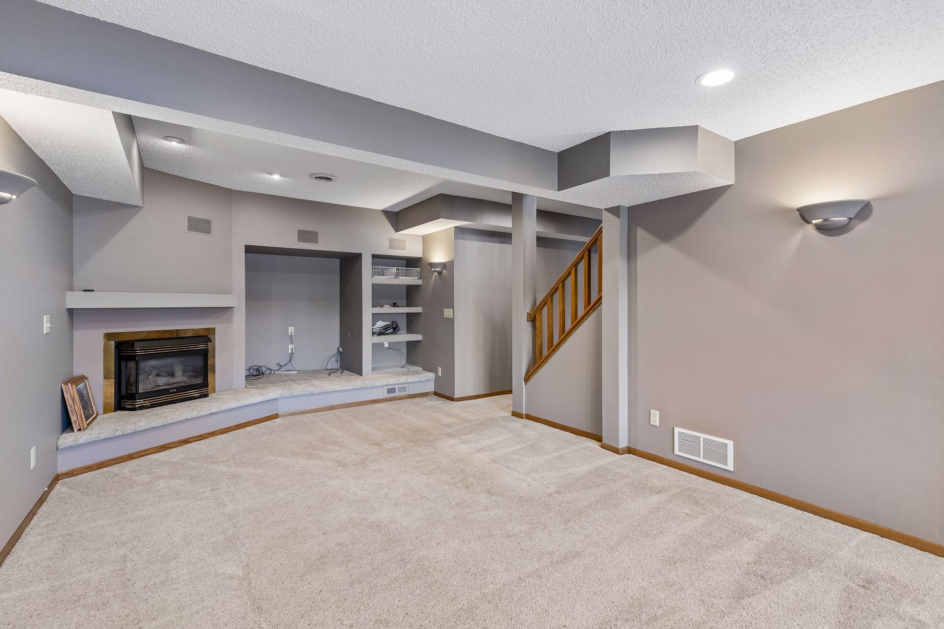 15813 Highview Drive