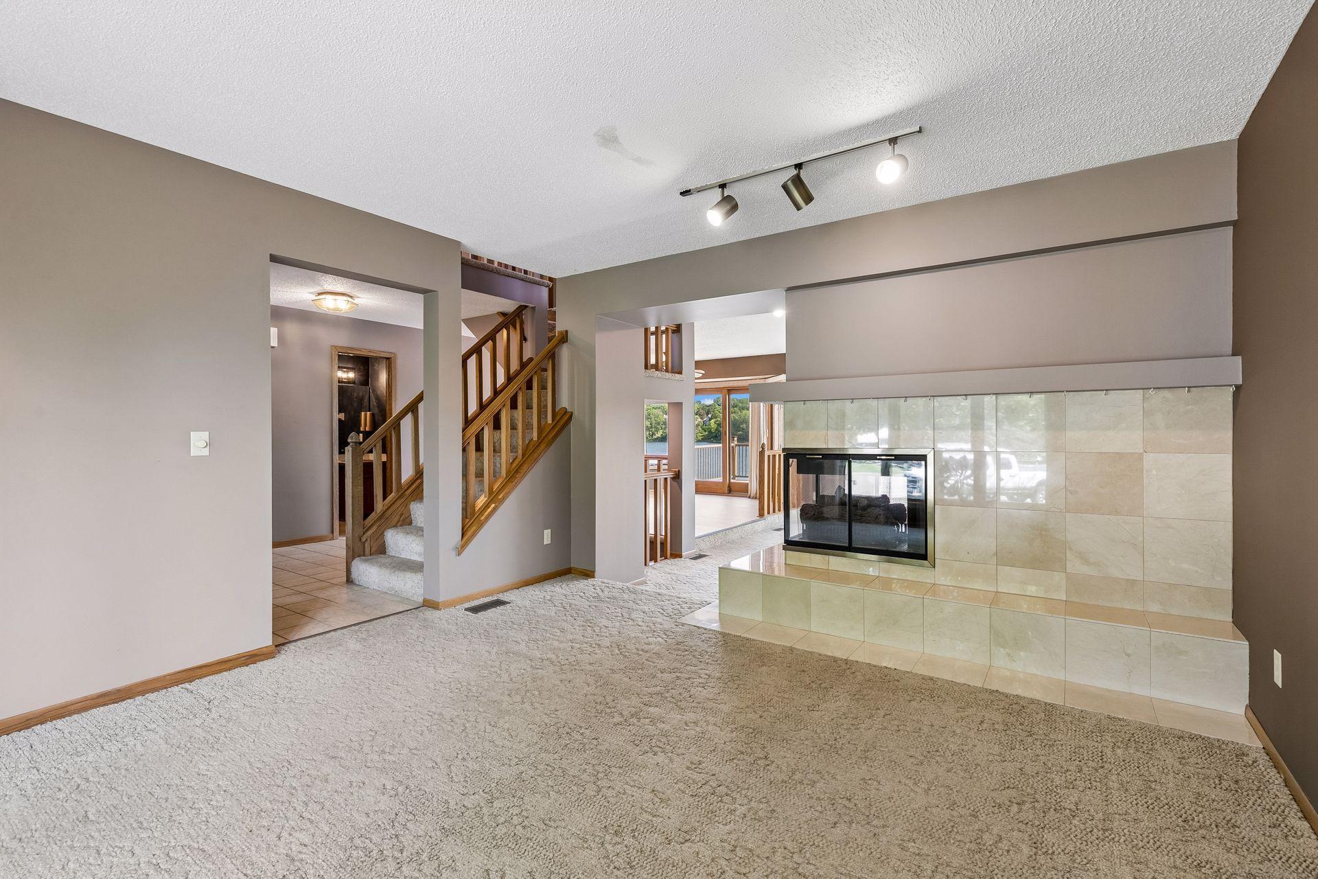 15813 Highview Drive