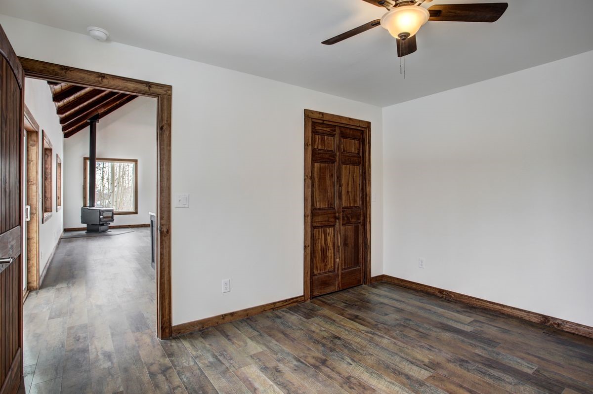 3239 Redhill ROAD
