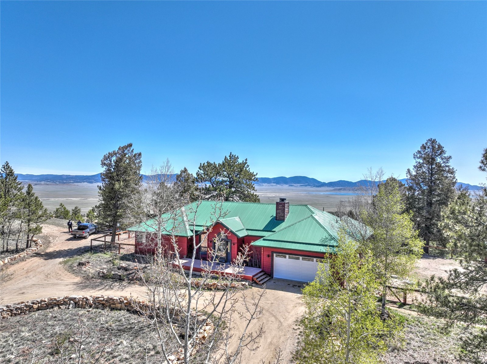 744 Santana TRAIL