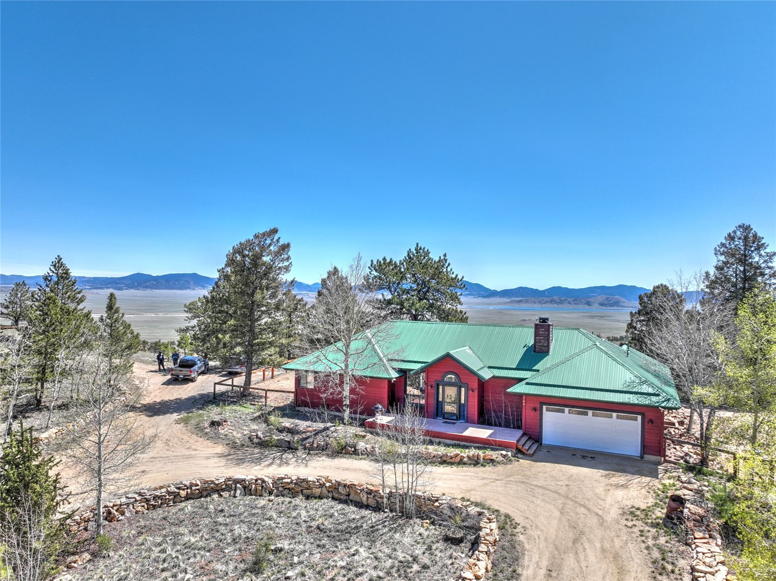 744 Santana TRAIL